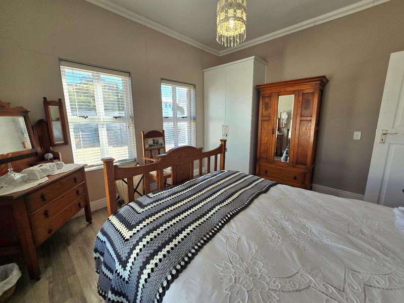 3 Bedroom Property for Sale in Britannia Bay Western Cape